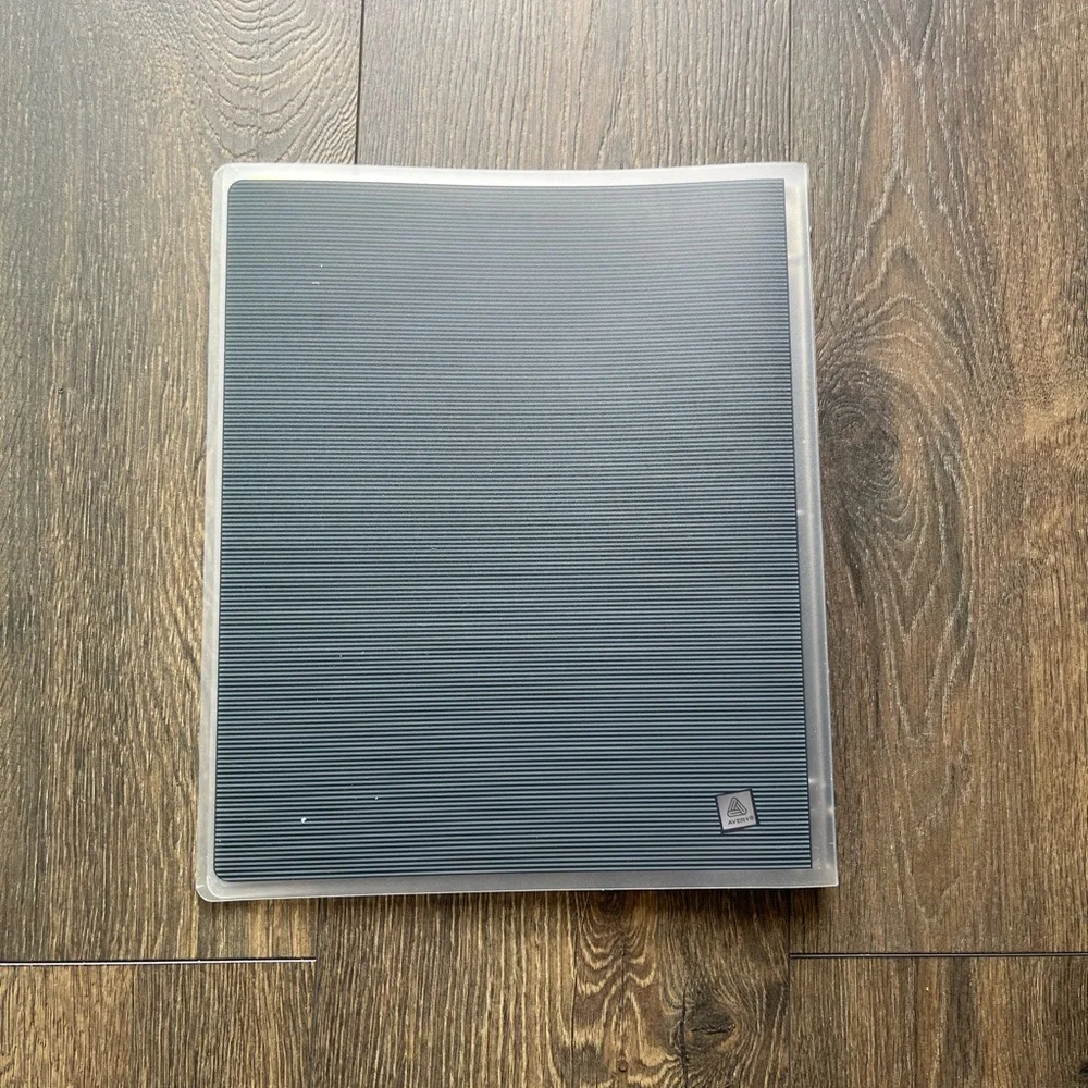 5 Avery Flexi-View Presentation Binders